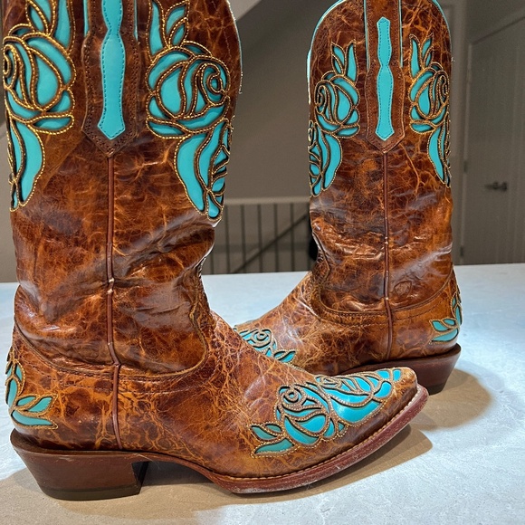 Ariat Turquoise Rose Inlay Cowboy Boots – Women’s 8 - Picture 5 of 5